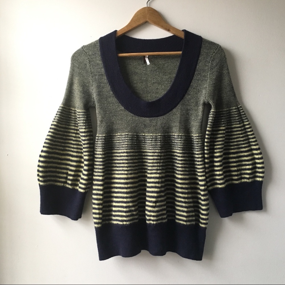 EUC FREE PEOPLE SWEATER